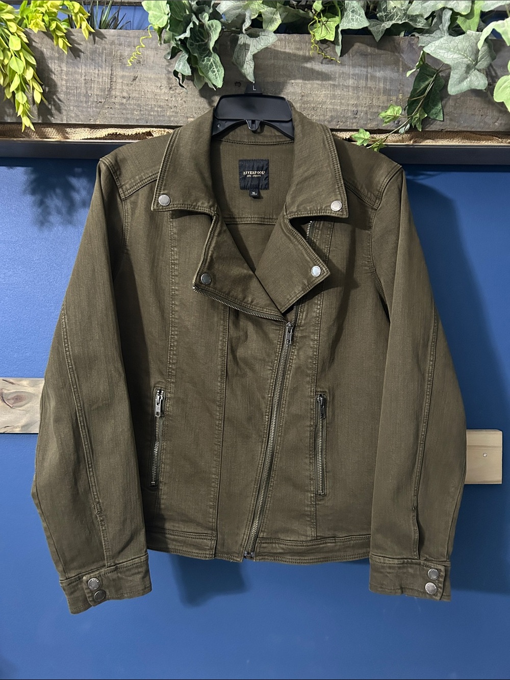 NWOT Women’s Liverpool LA Green Moto-Style Jean Jacket XL